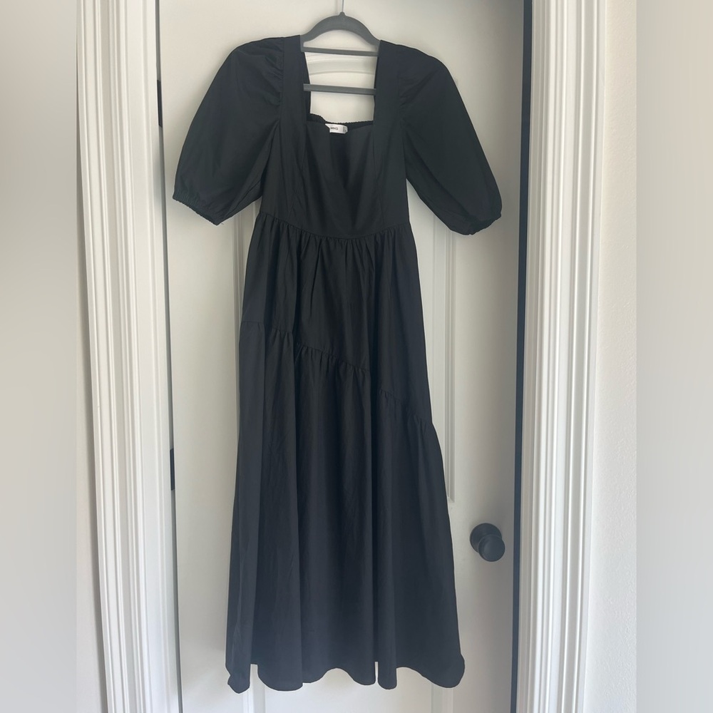 Black Puff-Sleeve Tiered Maxi Dress